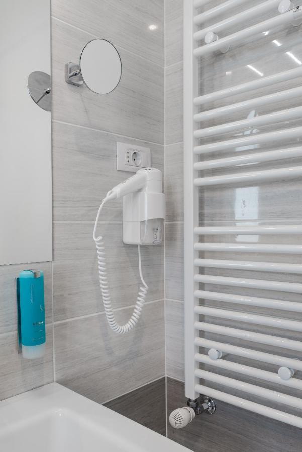 Hotel Dvorec Tolmin Kültér fotó